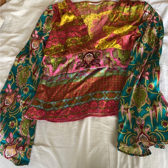 Alice and Trixie blouse - Picture 11 of 11